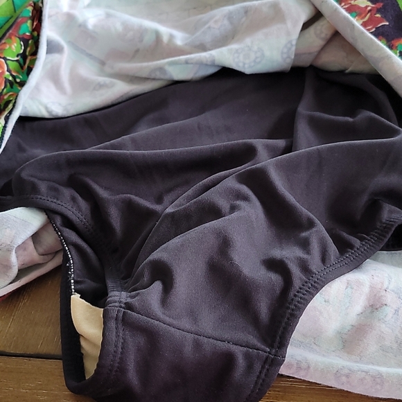 VINTAGE EXTRA TOUCH INTERNATIONAL SWIMSUIT - Picture 11 of 15